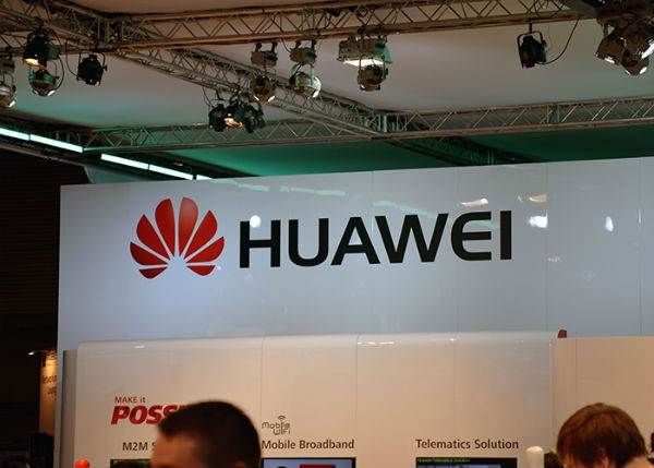 Huawei_MWC-techchina-news.com-01