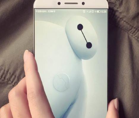 LeTV X900 - smartphone almost borderless