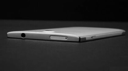 Doogee_F2015-techchina-news.com-01