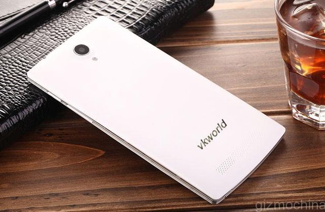 VKworld VK560 - smartphone with 5.5-inch screen and 13MP camera
