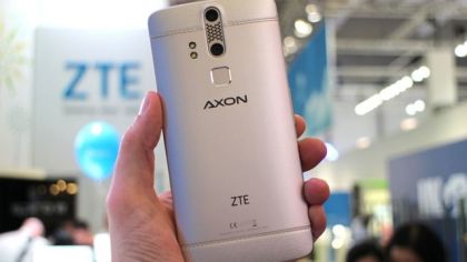 ZTE Axon Elite - review